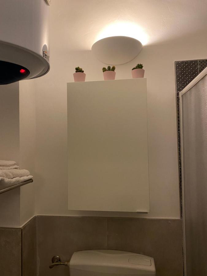 Casaro Stazione Apartment Bari Luaran gambar