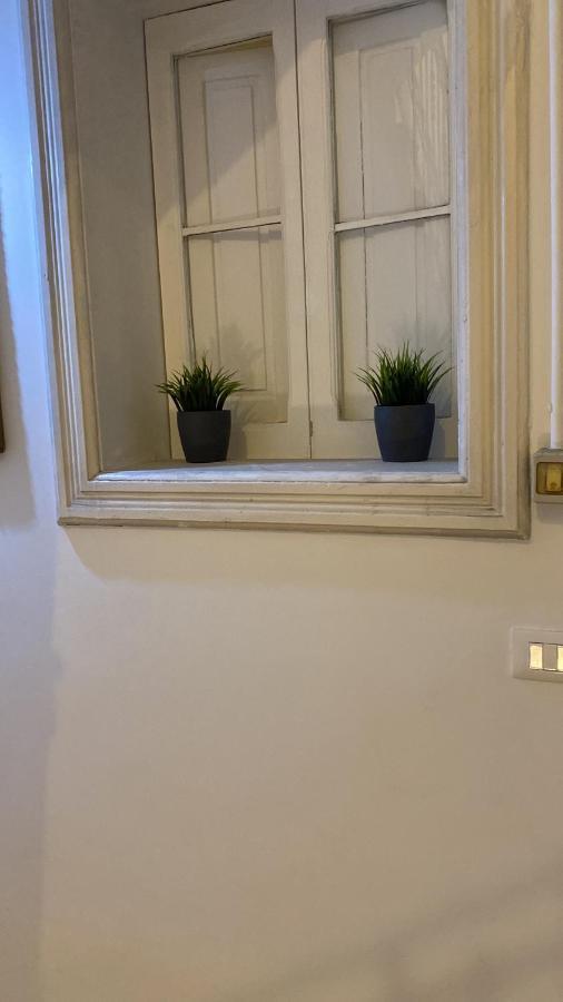 Casaro Stazione Apartment Bari Luaran gambar