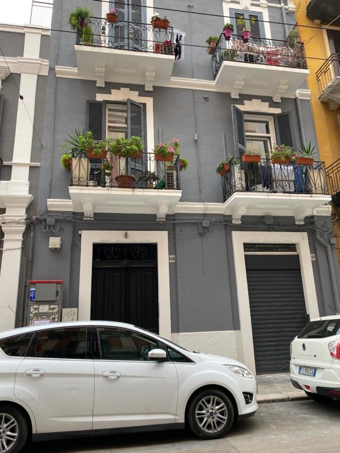 Casaro Stazione Apartment Bari Luaran gambar
