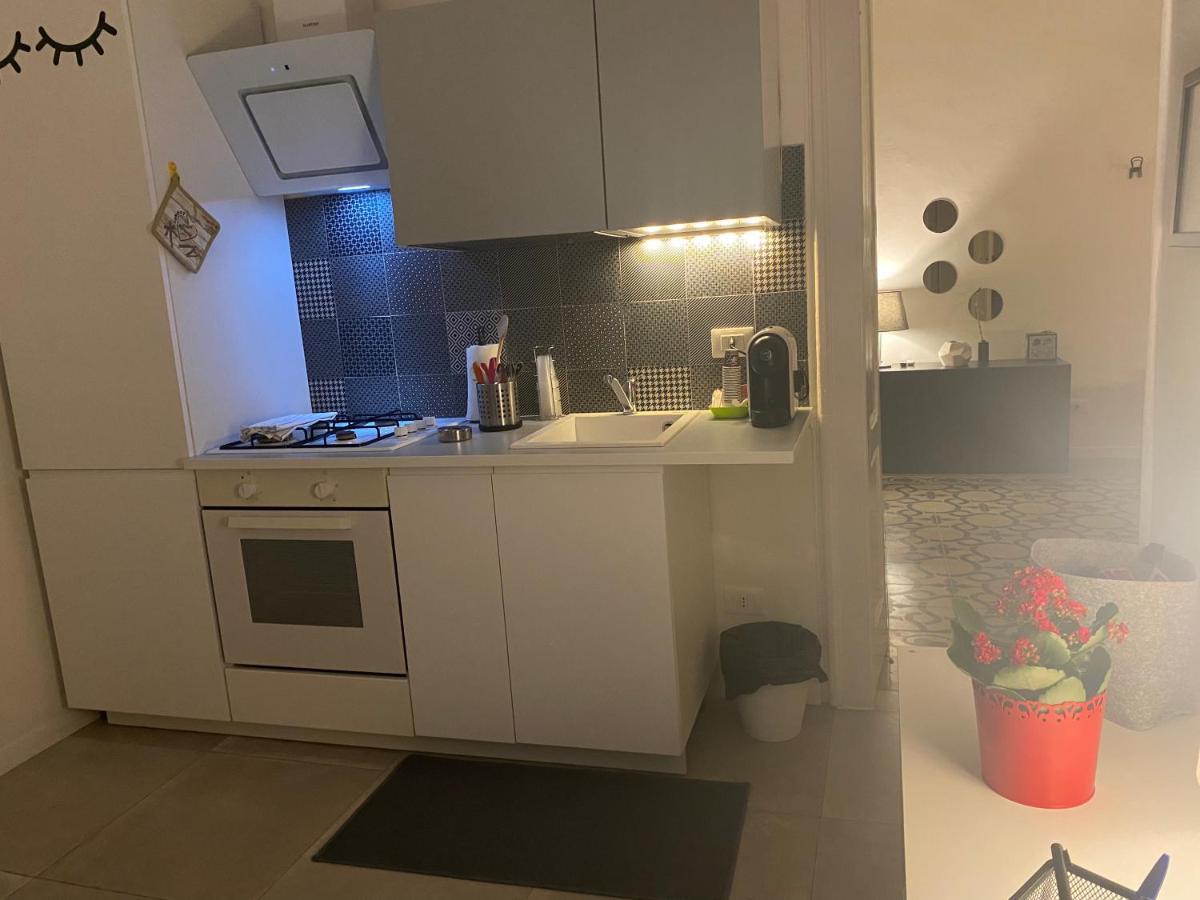 Casaro Stazione Apartment Bari Luaran gambar