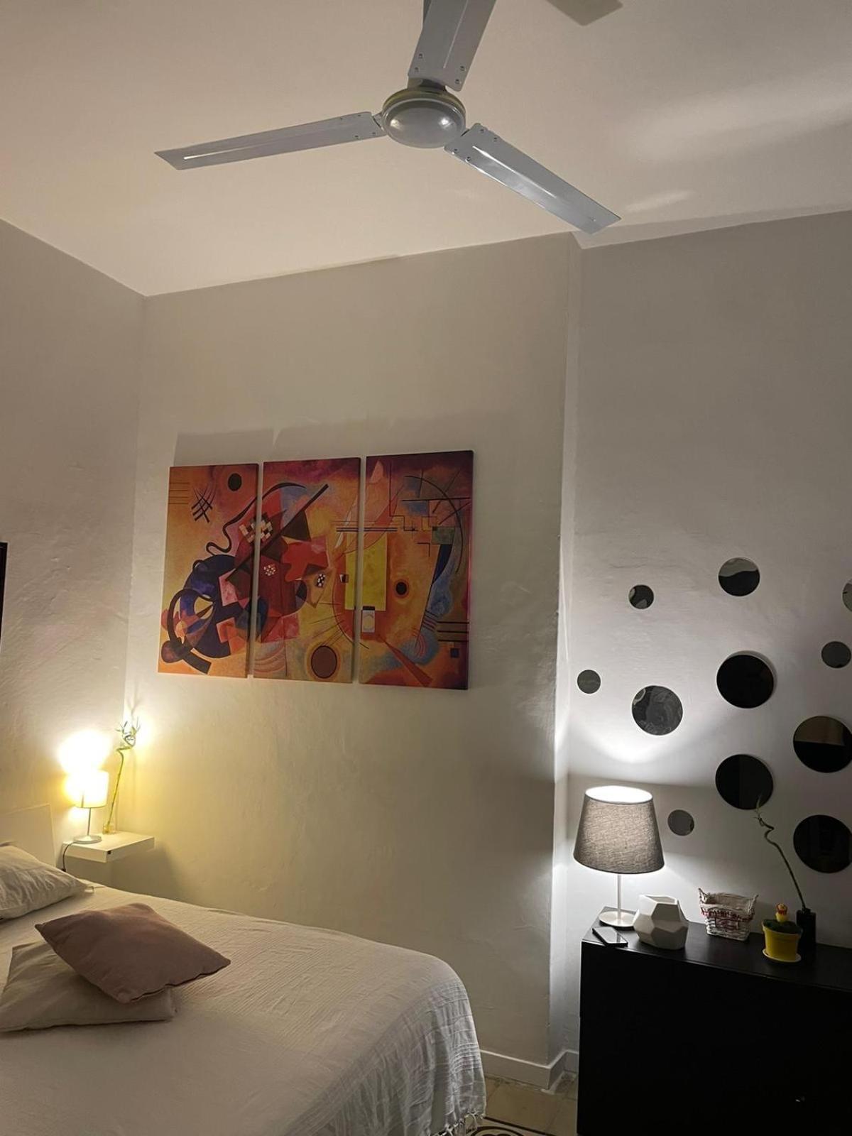 Casaro Stazione Apartment Bari Luaran gambar